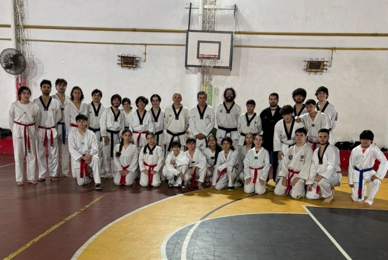 Clase Danes y Cinturones Rojos